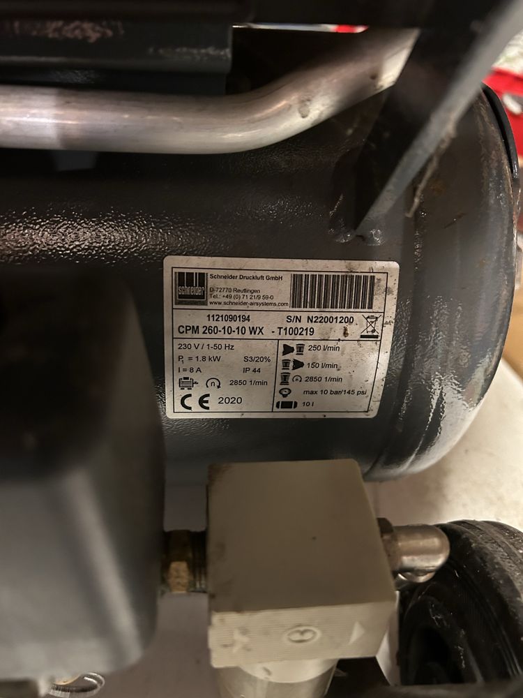 Kompresor Schneider Compact Master CPM 260