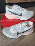 Buty do biegania Nike WMNS Invincible Run FK 3