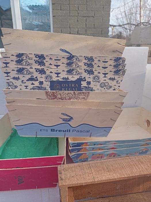 Ящики для витрины и хранения