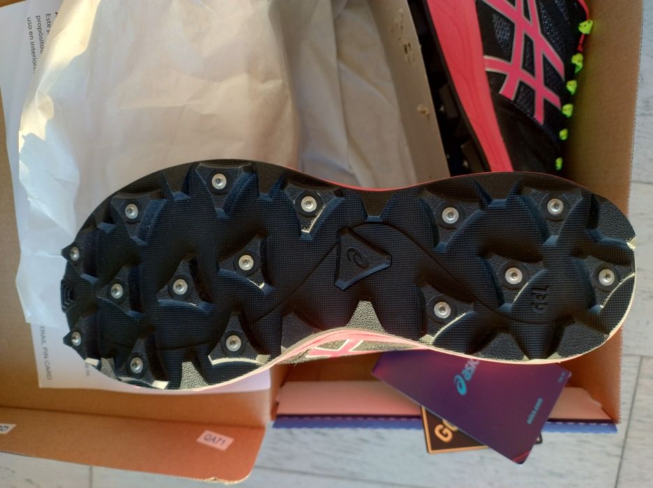 Buty damskie Asics Gel Fujisetsu 2 GTX 36 Eur  kolce