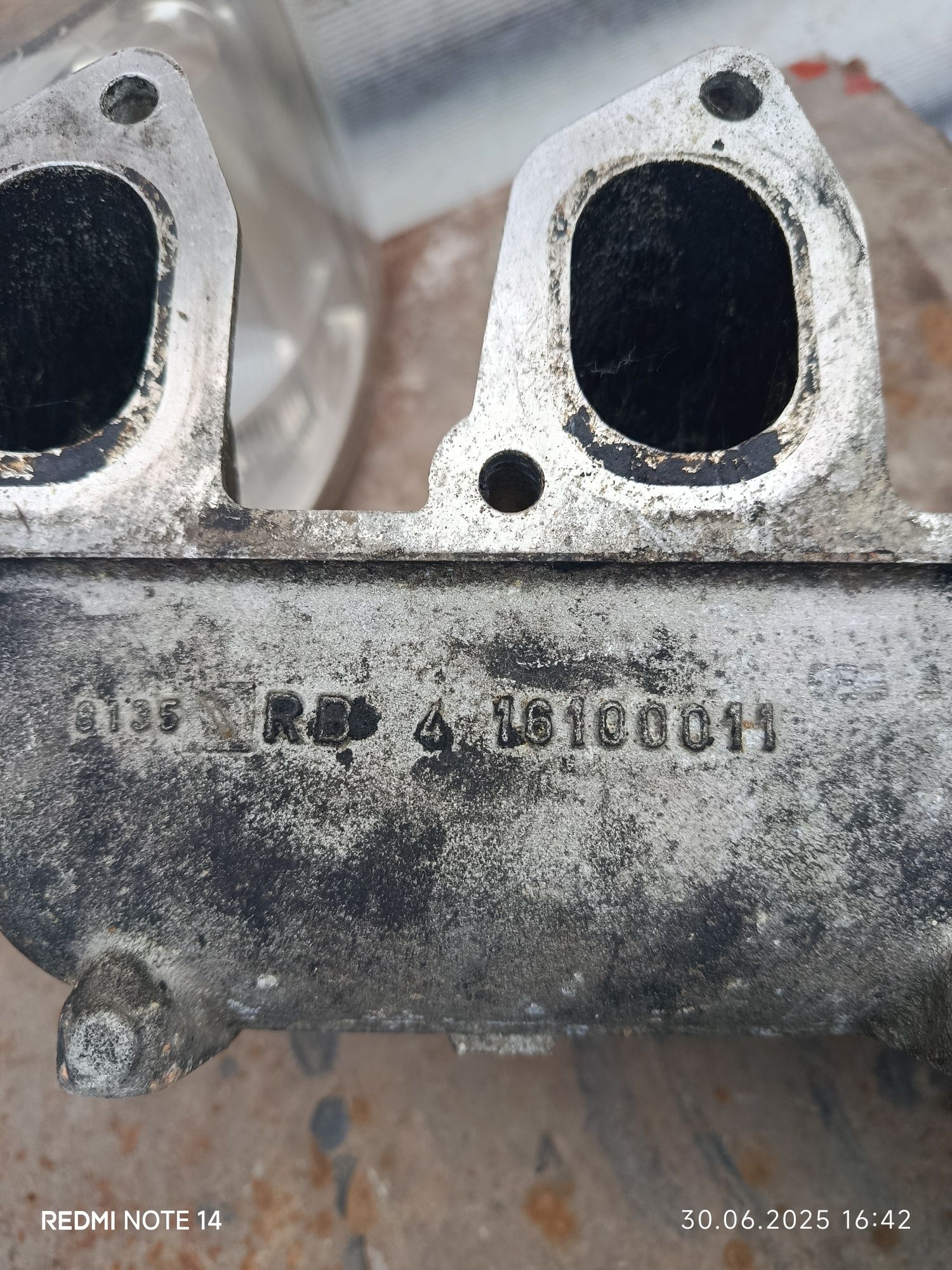 Колектор випускний Ford