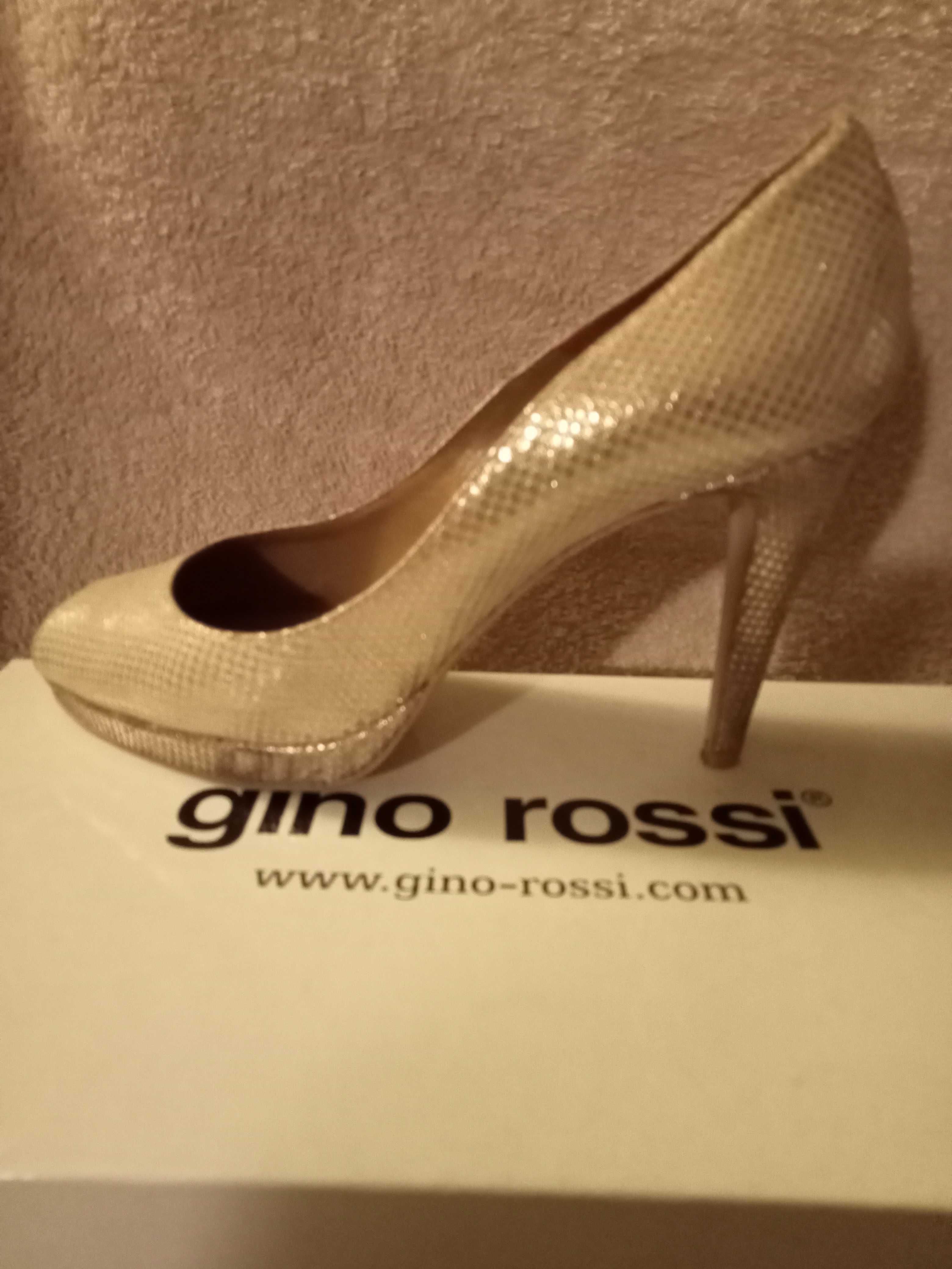 Czółenka skórzane złoto Gino Rossi