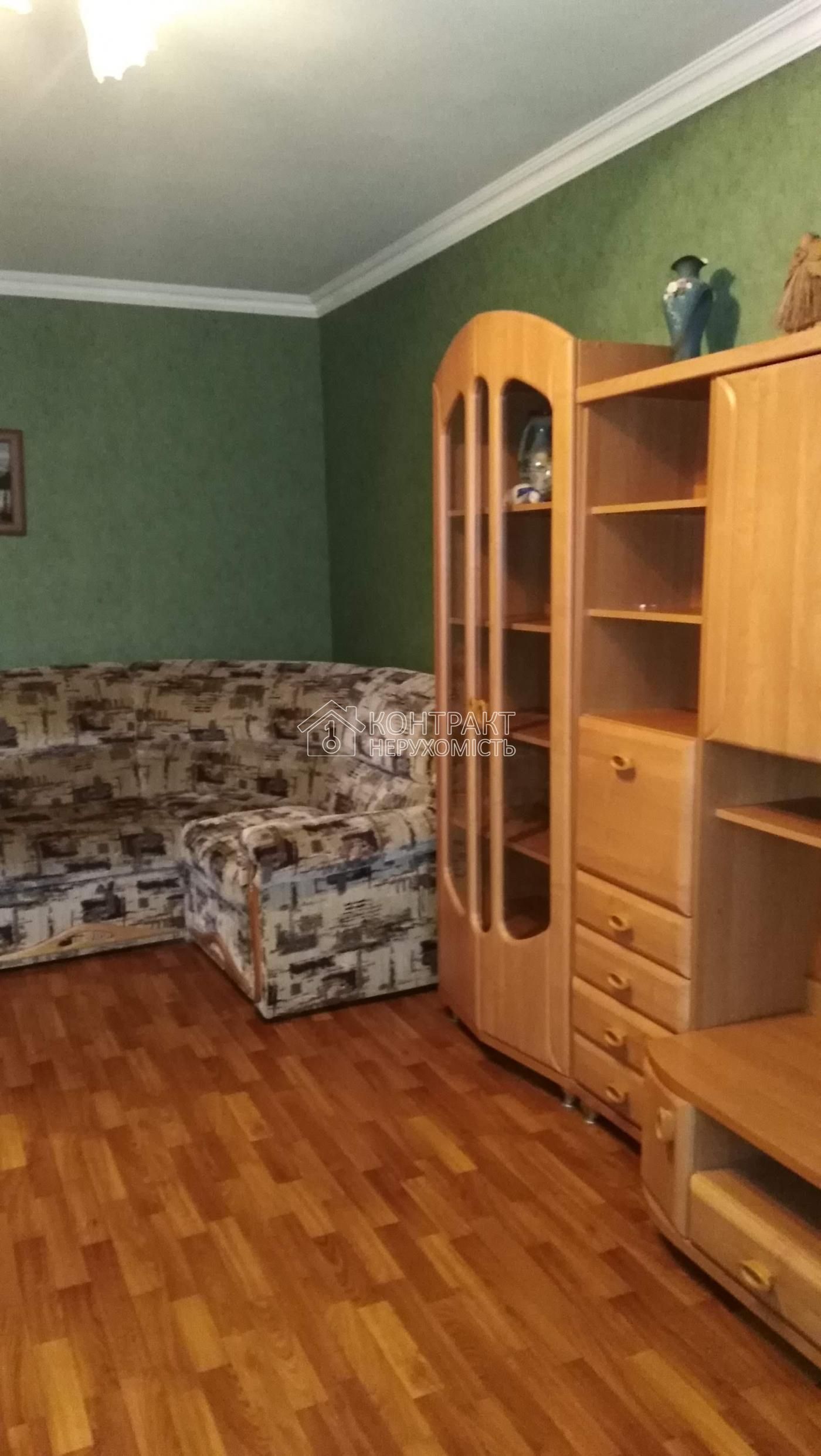 продам 3 кімнатну квартиру в М.Харків м. Героїв праці