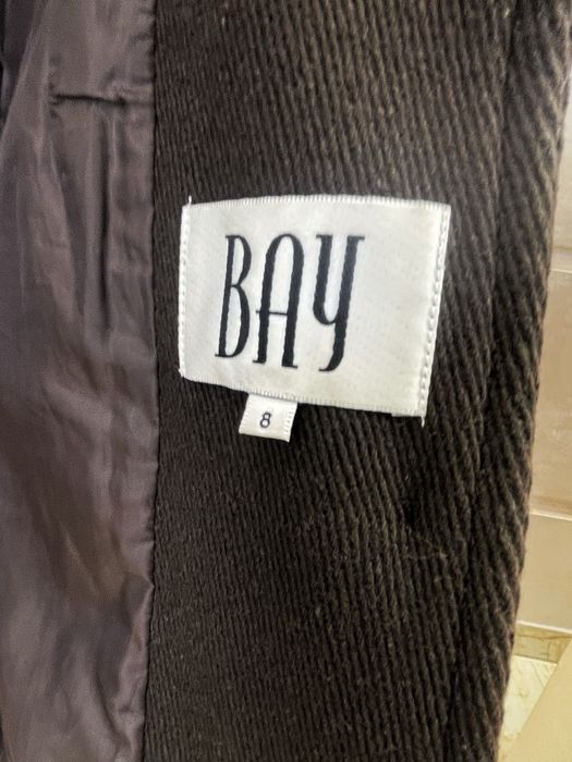 Жіноче пальто шоколадного кольору с-м s-m