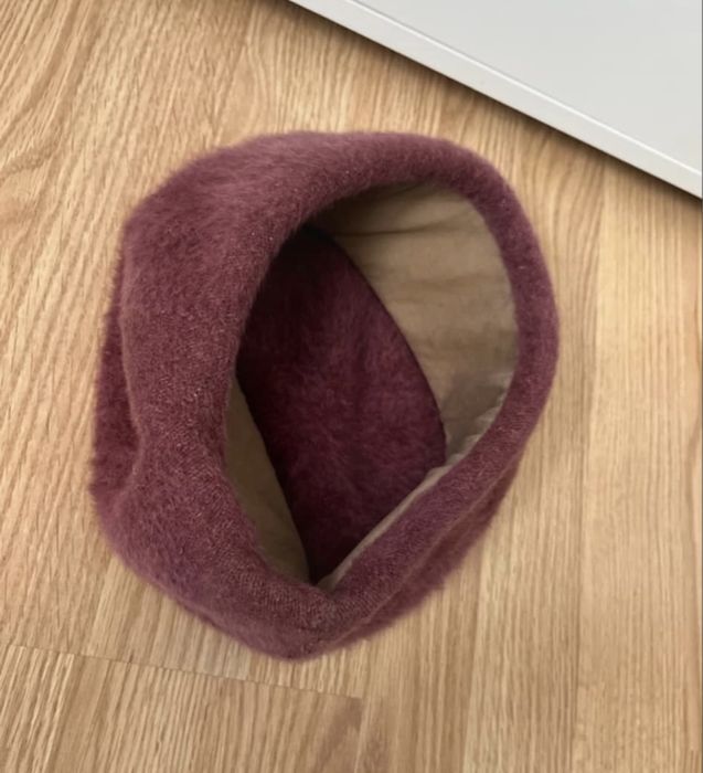 Beret w stanis bardzo dobrym