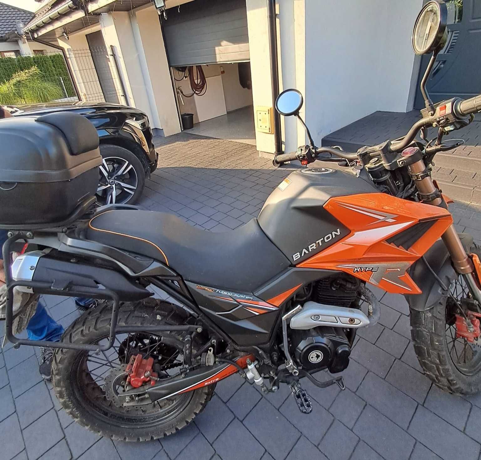 Motocykl Barton Hyper