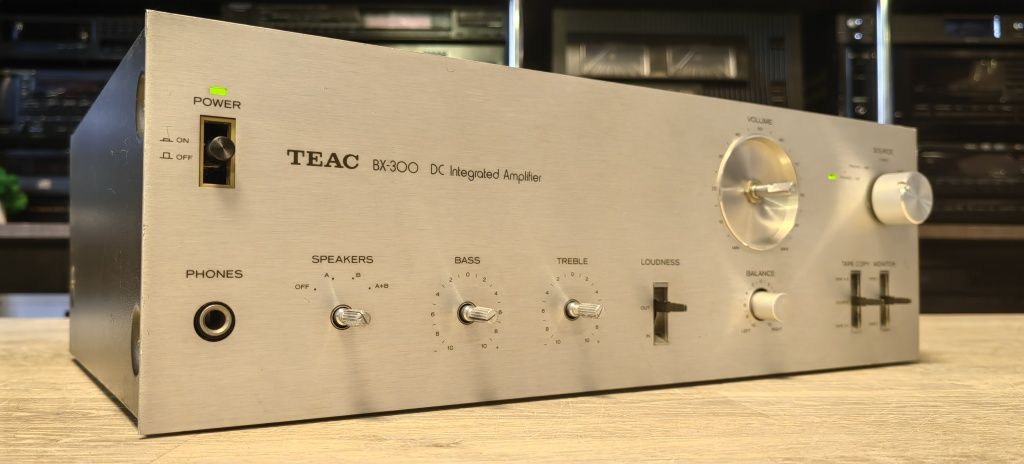 Підсилювач Teac BX-300/8Ω