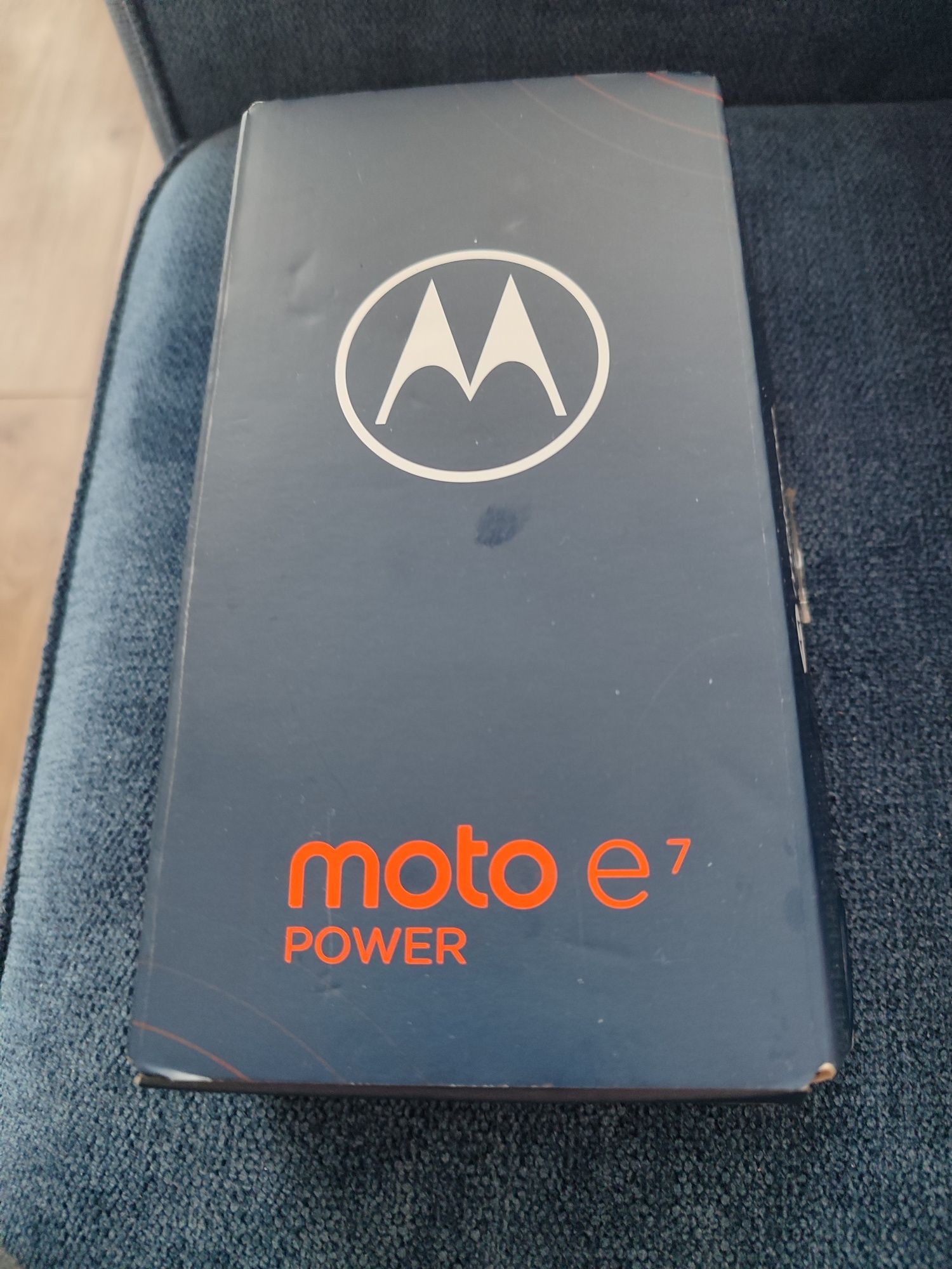Sprzedam nowy telefon Motorola