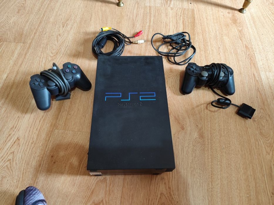 Consola PS2 em excelente estado