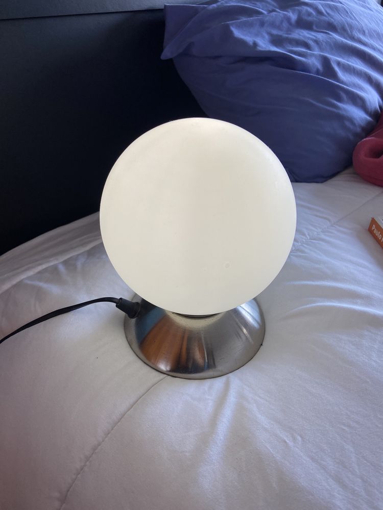 Candeeiro de mesa