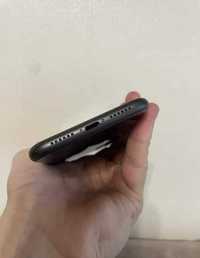 У продажі Айфон 11 на 128 ГБ у чорному кольорі