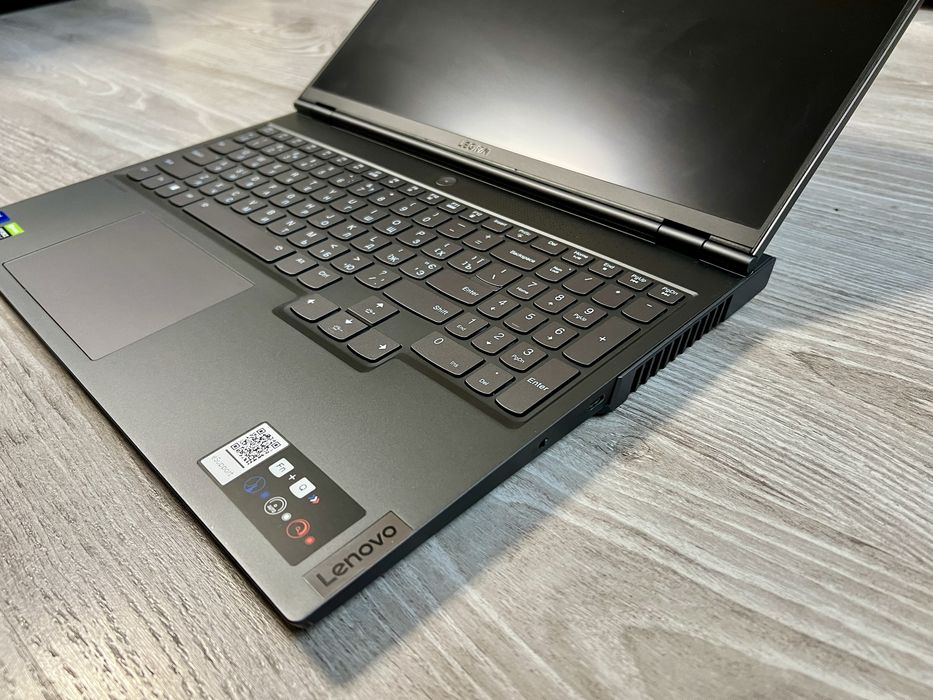 Lenovo Legion 7/Core I7/16Gb/1Tb/RTX3070/16" 2k
