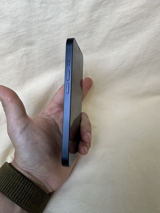iPhone 14 128gb esim neverlock