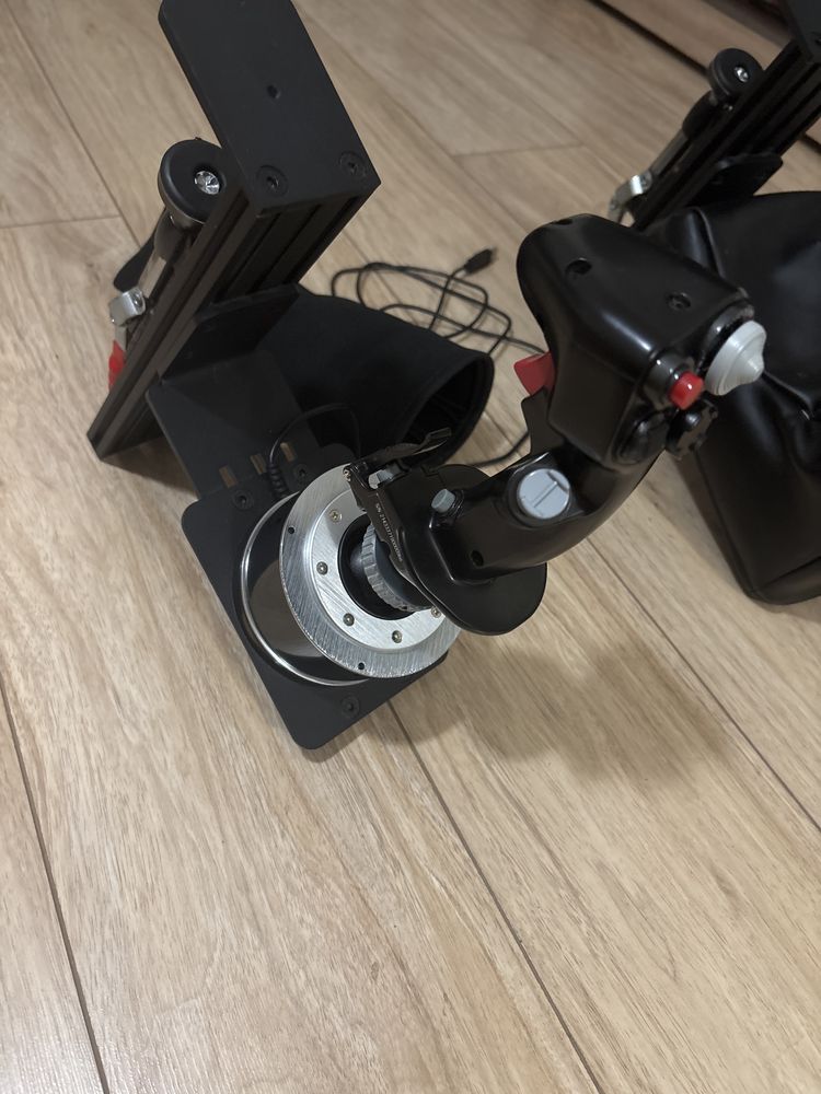HOTAS Thrustmaster Warthog+montaż do biurka
