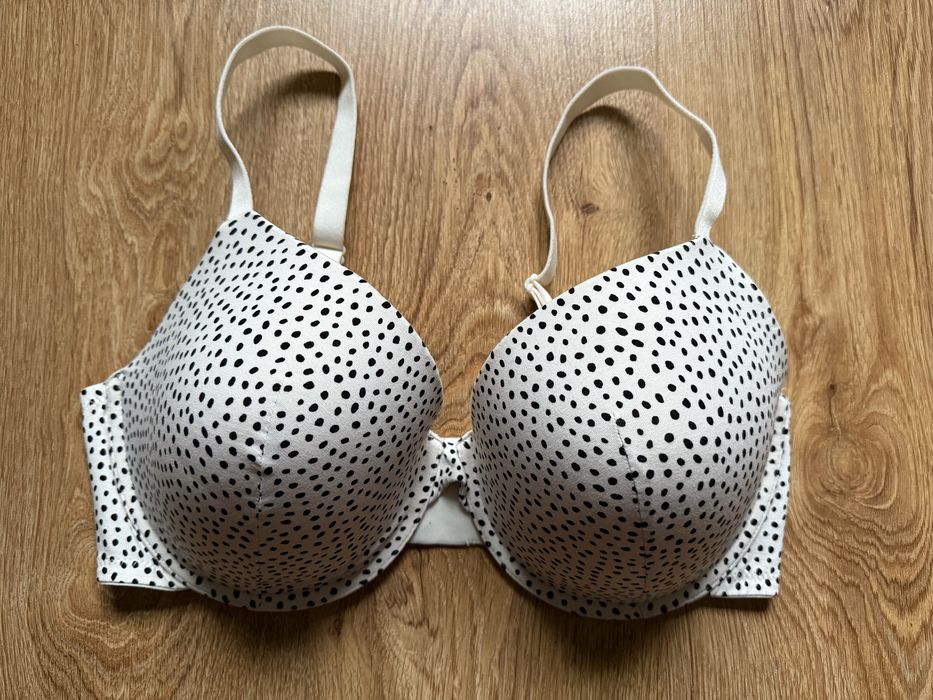 Biustonosz 85F bezszwowa miseczka nowy