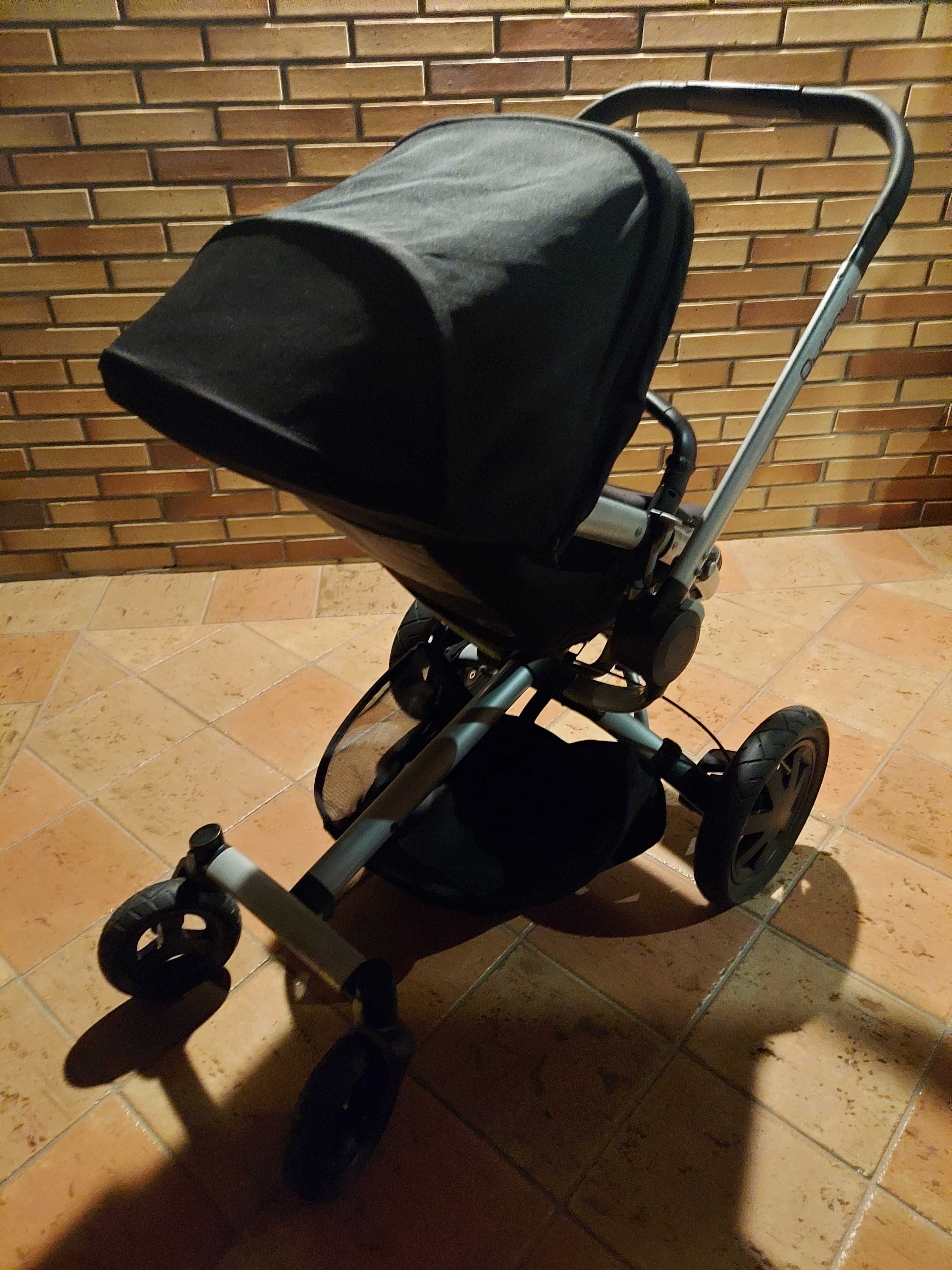 Quinny Buzz Xtra ( Rocking Black)