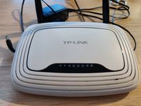 Router do internetu dsl LAN x4 wan wi fi TP link wr841n modem