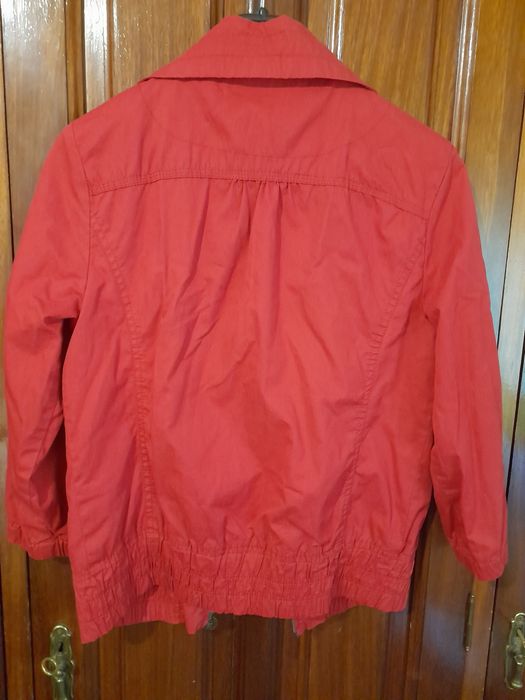 Casaco vermelho tam M