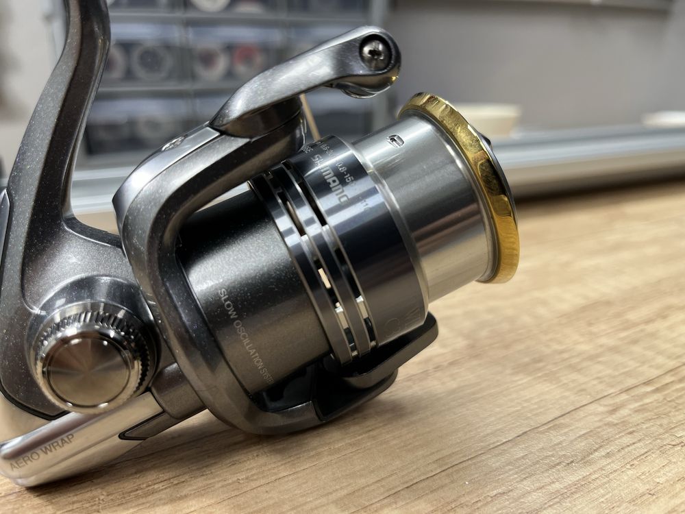 Kołowrotek Shimano Twin power C3000S