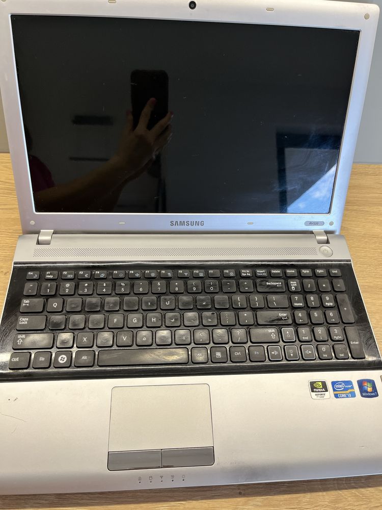 Laptop Samsung, core i3