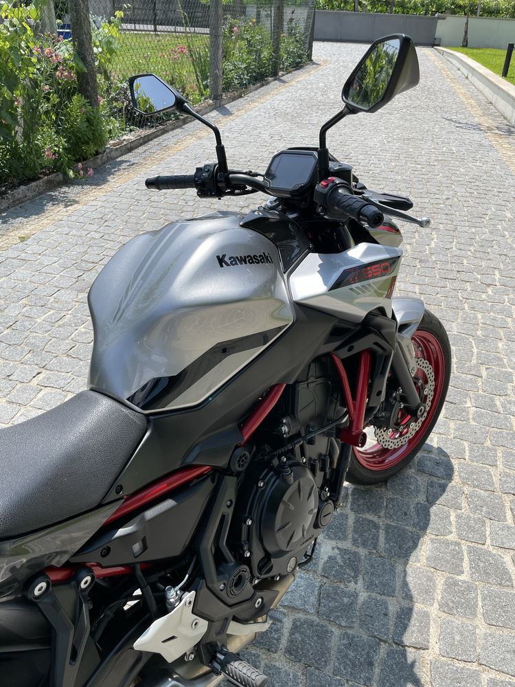 Kawasaki z650 Nova