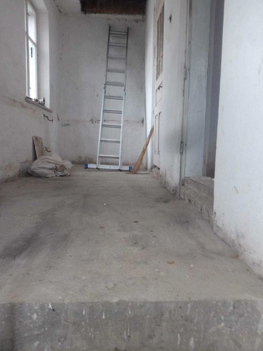 Продаж житлового будинку з господарськими приміщеннями .с Ланівці