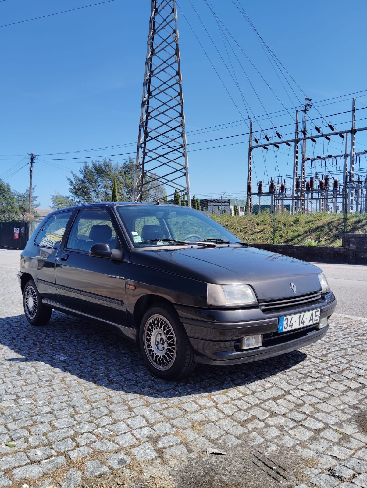 Renault baccara 1.4 3 portas