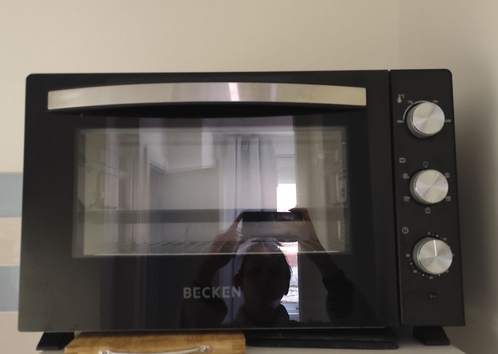 Mini forno elétrico