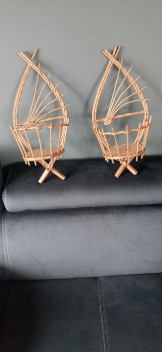 Wiklinowe kwietniki na ścianę