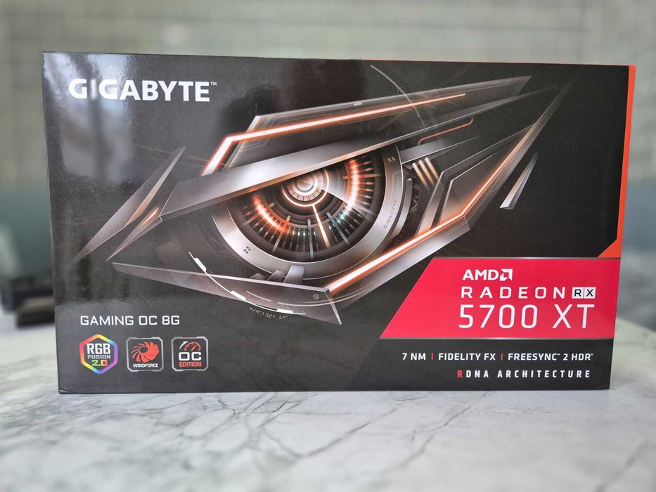 AMD Radeon 5700 XT 8GB Gigabyte Gaming OC