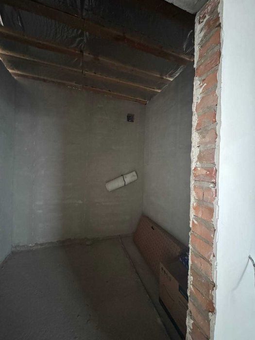 Продаж котеджу в районі Райського саду