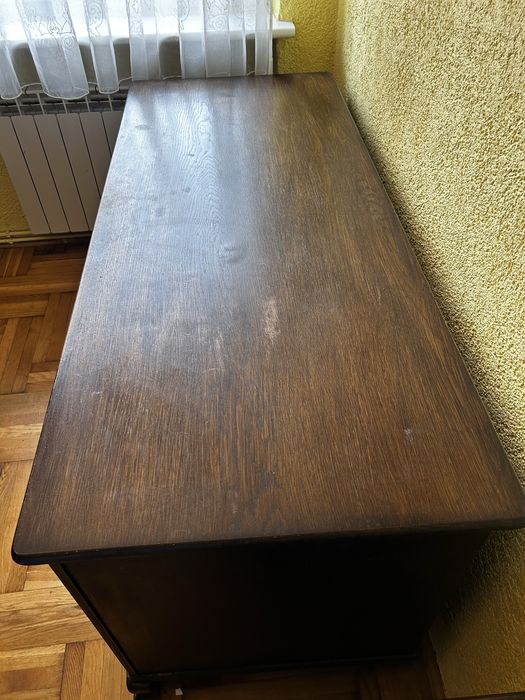 Drewniane biurko ciemny brąz