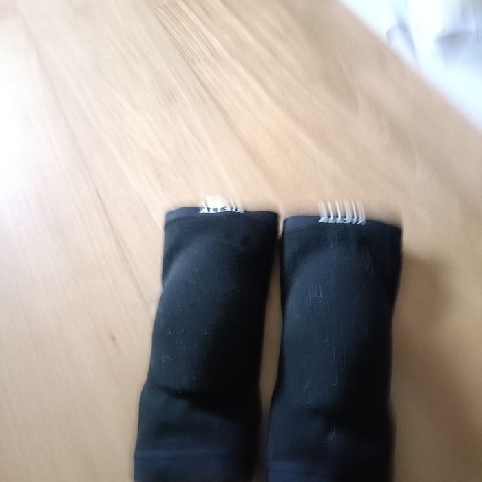 Joelheiras pa guarda redes