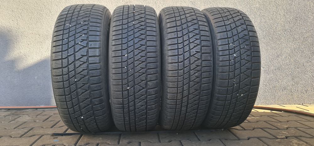 225/60/17 Kumho Winter