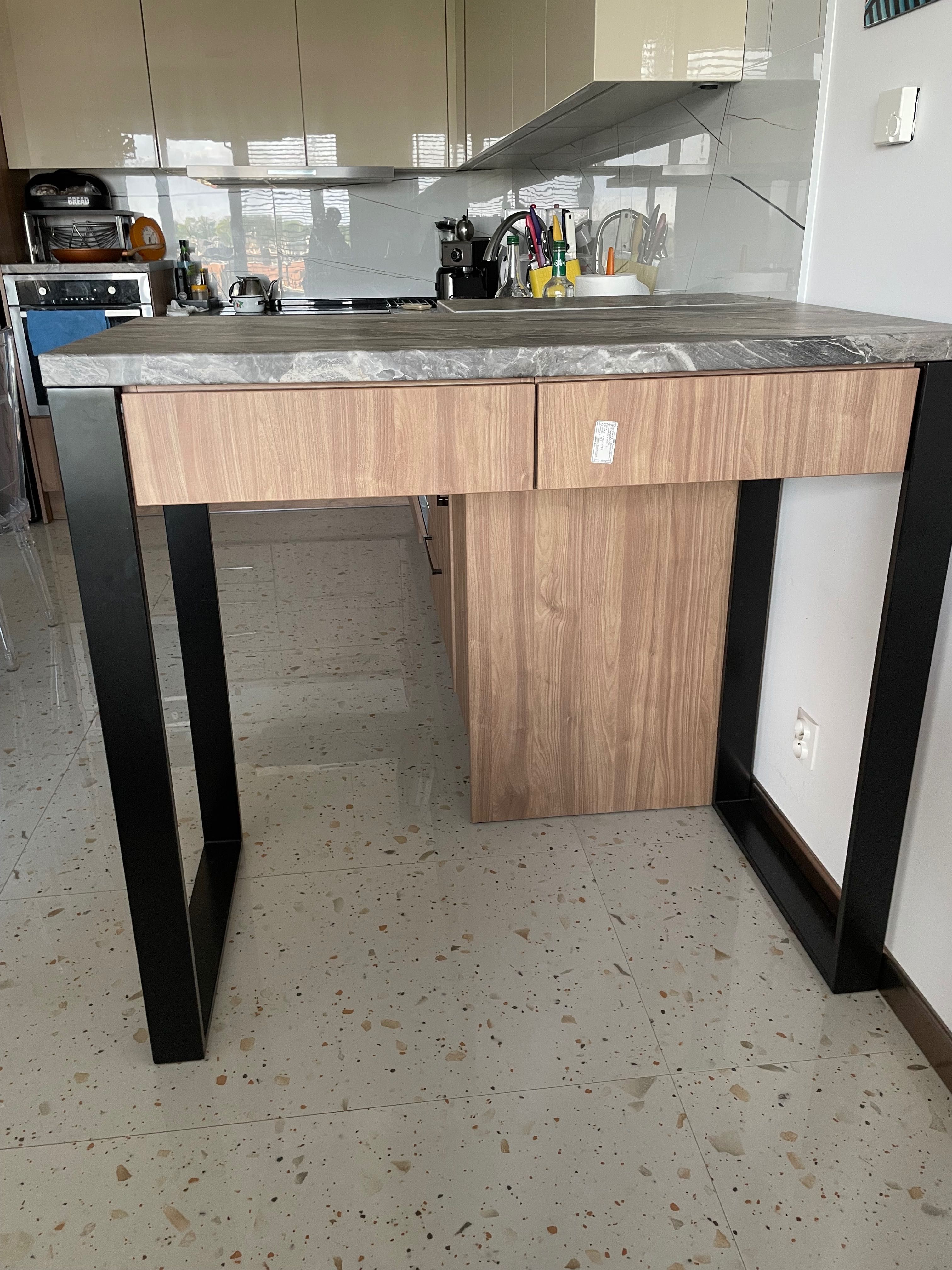 Barek , wyspa do kuchni