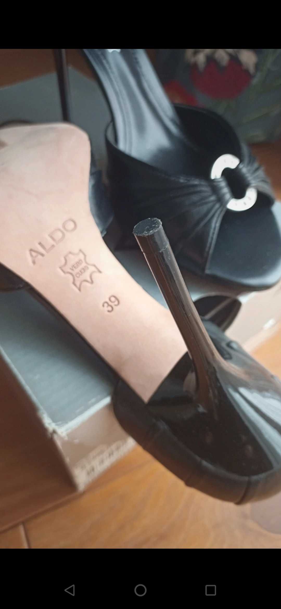 Aldo szpilki skóra r. 39