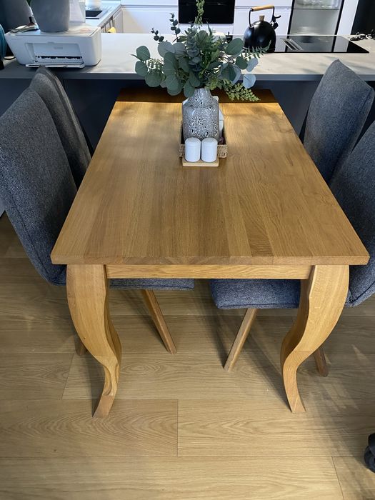 Stół dębowy z litego drewna