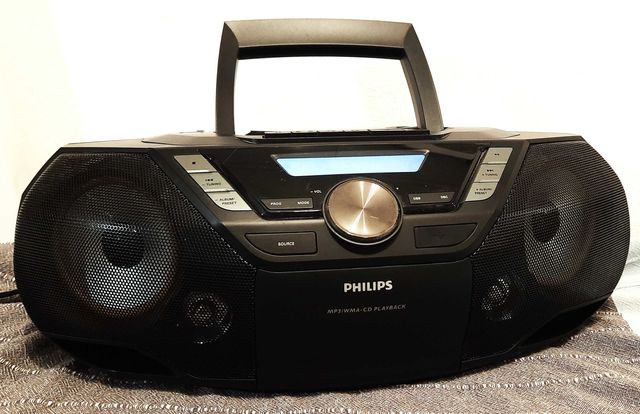 Radioodtwarzacz Philips AZ3856/12 czarny