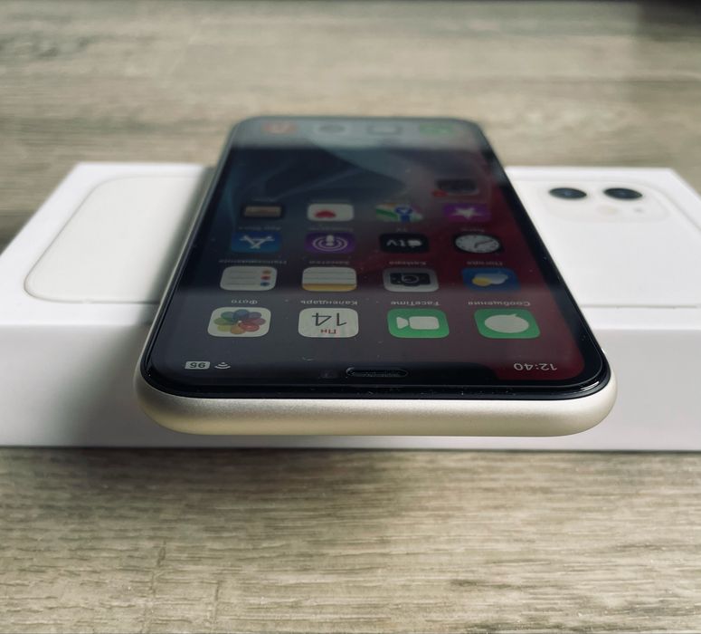iPhone 11 128GB White Neverlock