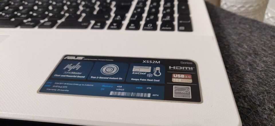 Portátil Asus X552M | 4GB Ram | 1TB HDD | Excelente estado