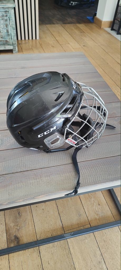 Kask hokejowy CCM Tacks 310 rozm. M