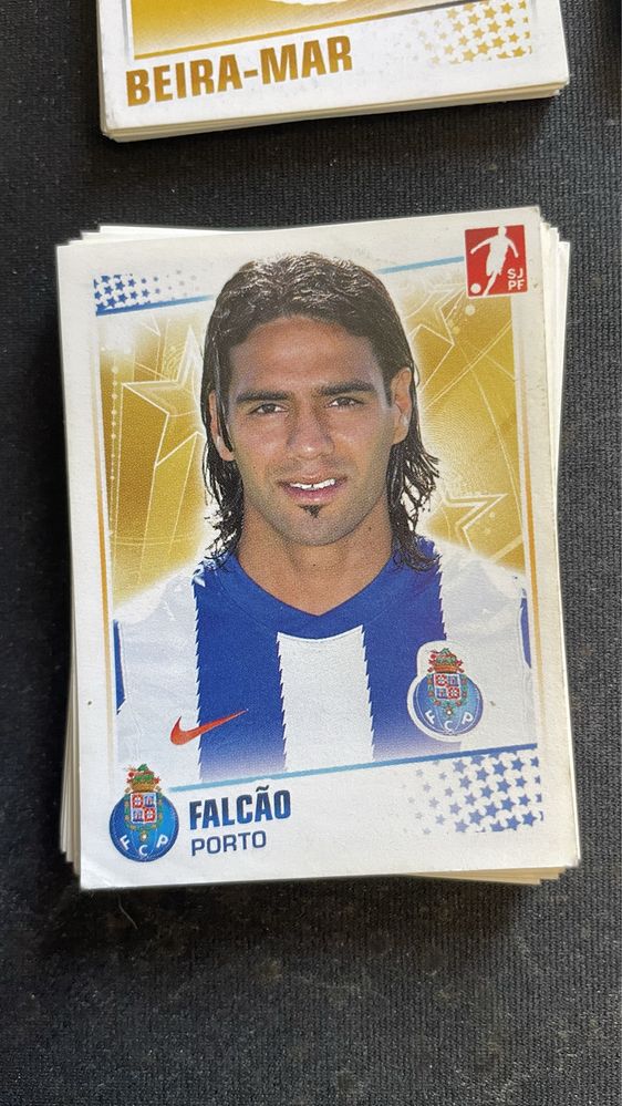 Autocolantes/cromos 2010/2011 novos