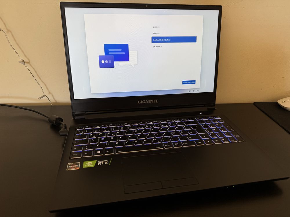 Laptop Gigabite A5 RTX3060