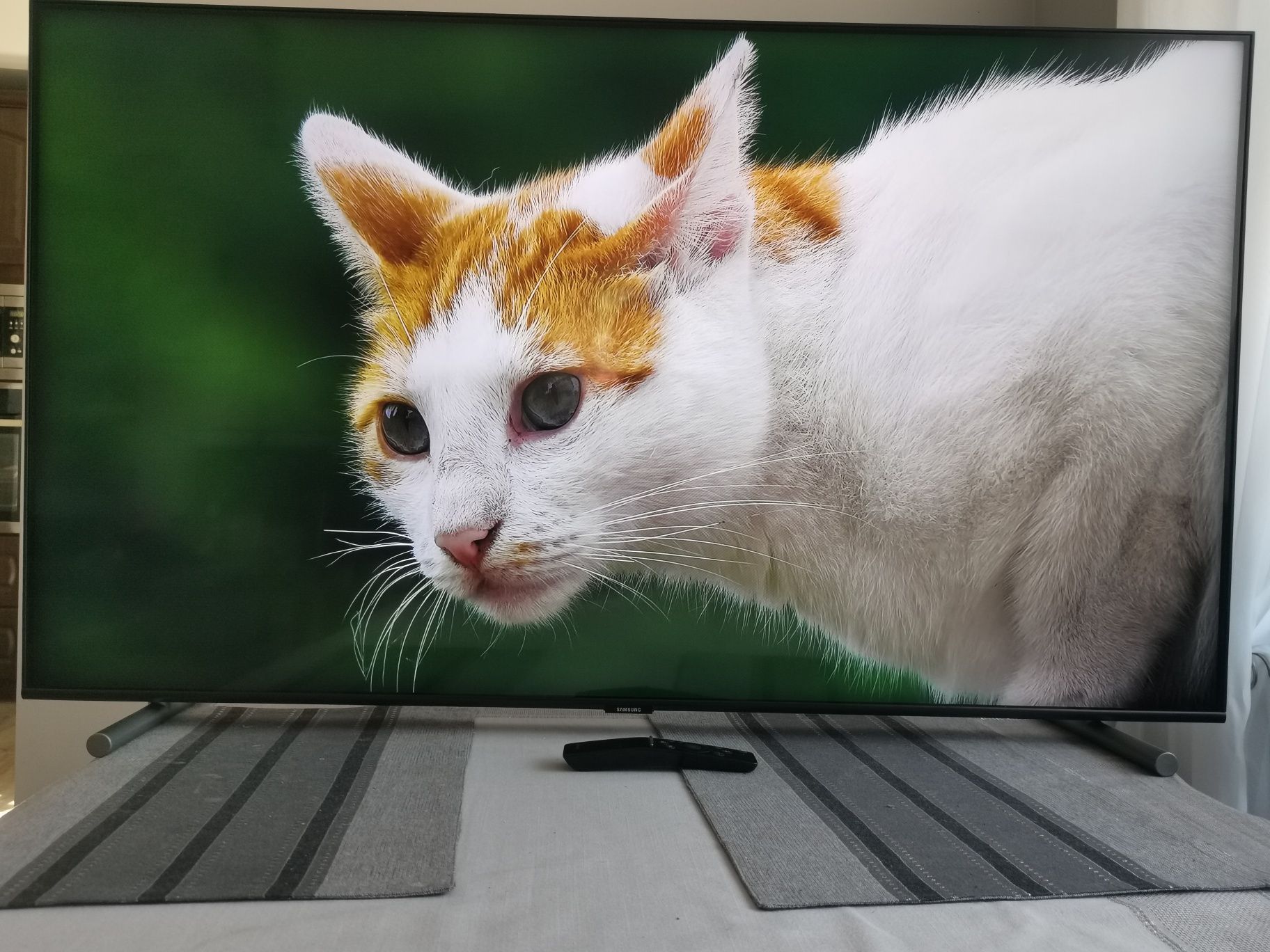 TV Samsung QLED GQ50Q60TG 4K z DVBT-2 i gwarancją