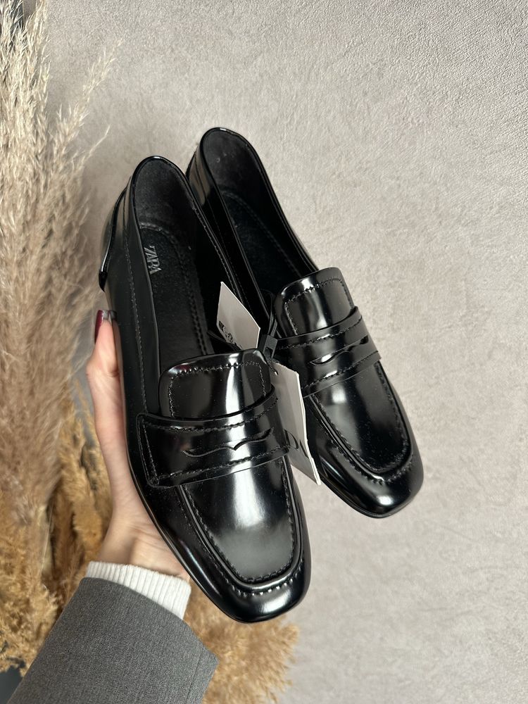 Лофери жіночі Zara 37 та 38