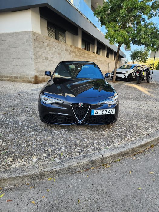 Alfa Romeo Giulia Q4 motor 2.2 210cv ano 2020 apenas 80.000 km naciona