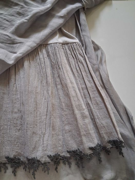 Jedwabna, włoska sukienka, r. XXL.