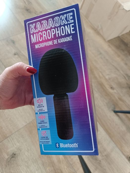 Mikrofon bluetooth z efektami