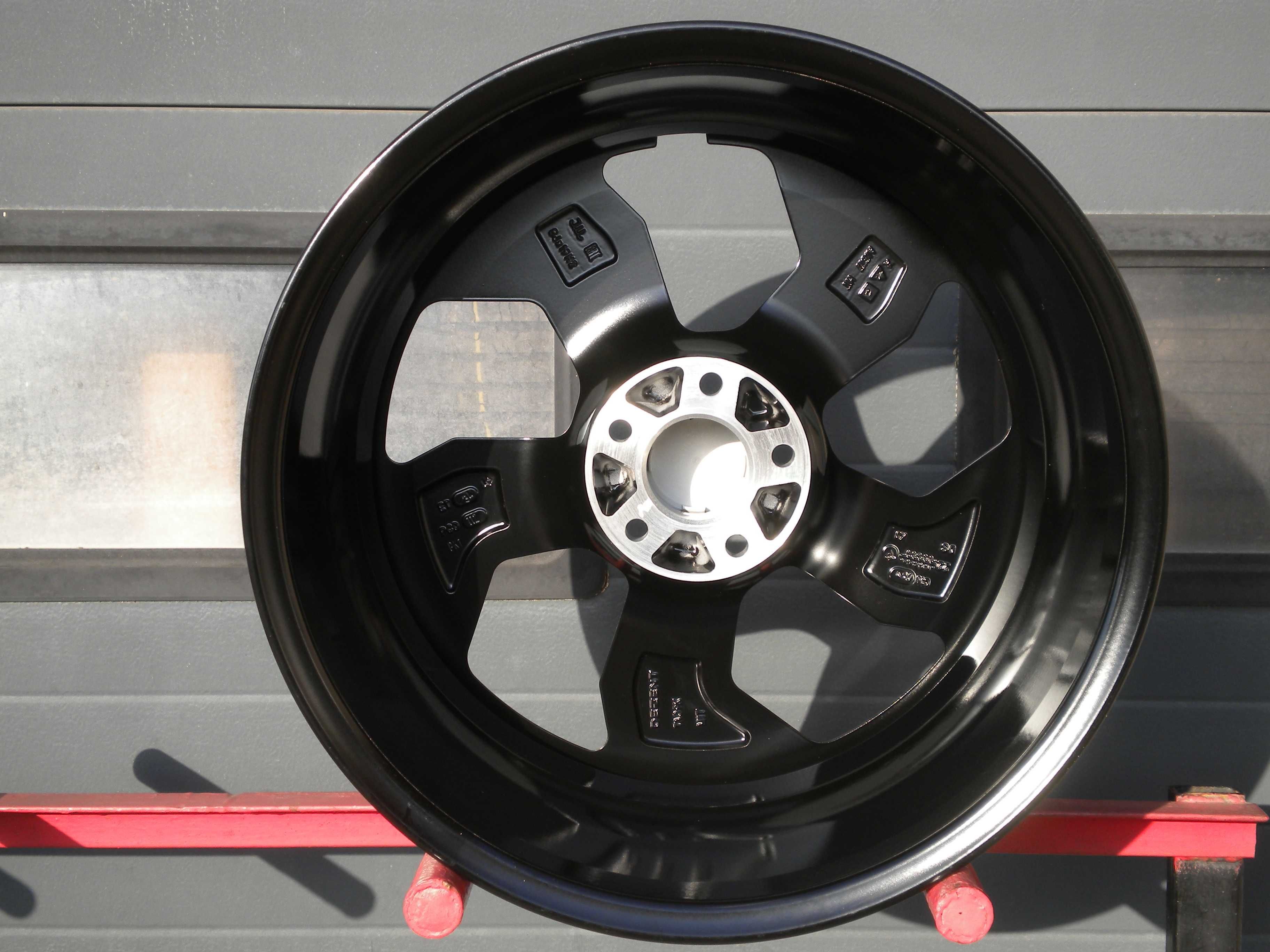 Felgi aluminiowe 19 5x112 MERCEDES EQC Audi A4 B9 A6 C6 C8 Q5 ryskatra