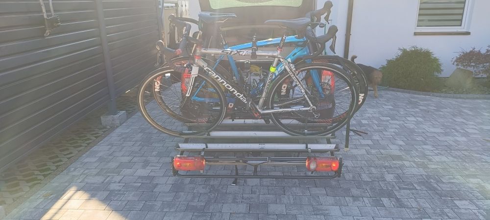 Bagażnik rowerowy 4 rowery na hak.